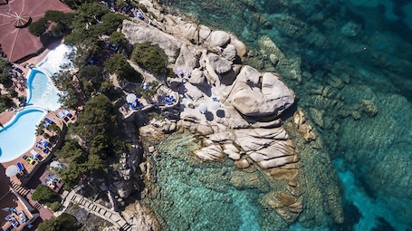 Boating. Grand Hotel Smeraldo Beach