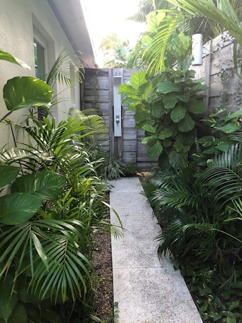 Hideaway Studio | Terrace/patio. Captiva Beach Resort