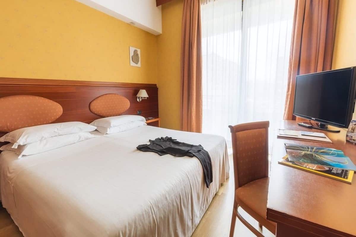 Minibar, coffre-fort, bureau, système d’insonorisation