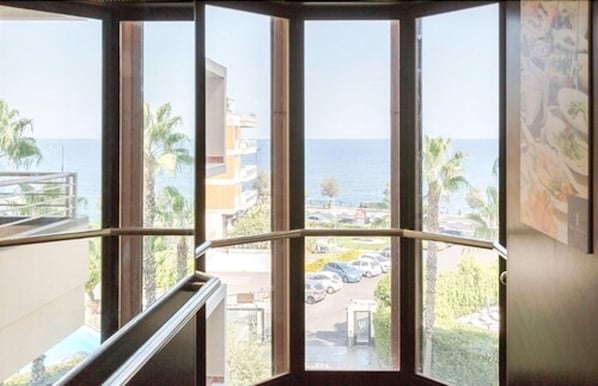 View from property - Hotel Nettuno (Catania)
