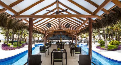 Hidden Beach Resort Au Naturel Adults Only, Catamarán, Cenote, All & More Inclusive
