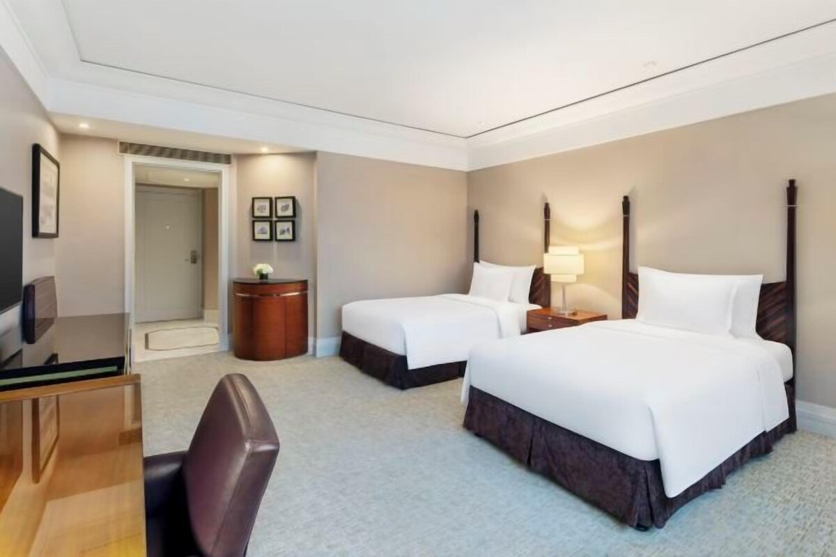 Down duvets, minibar, in-room safe, desk
