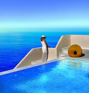 Royal Two-Bedroom Villa with Private Pool | Coffre-fort, système dâinsonorisation, accès au Wi-Fi (inclus)