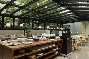 Ilmainen päivittäinen buffetaamiainen 