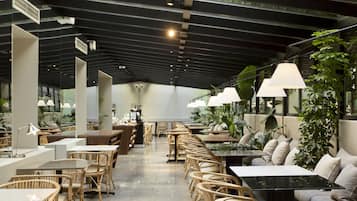 Aperto a pranzo e cena