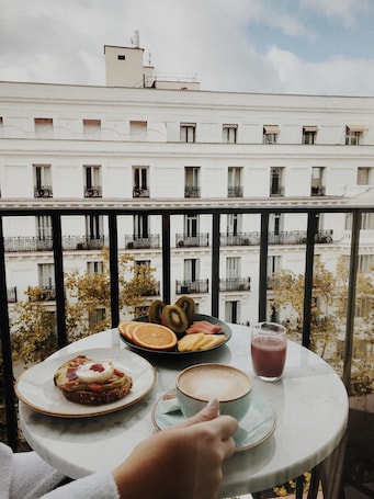 Deluxe Double Room, Terrace, City View | View from room