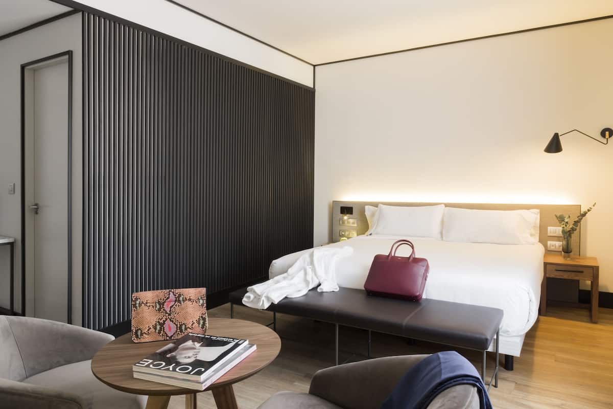Minibar, in-room safe, desk, blackout drapes