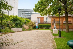 Property grounds - Park & Suites Elegance Grenoble (Grenoble)