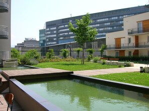 Pool - Park & Suites Elegance Grenoble (Grenoble)