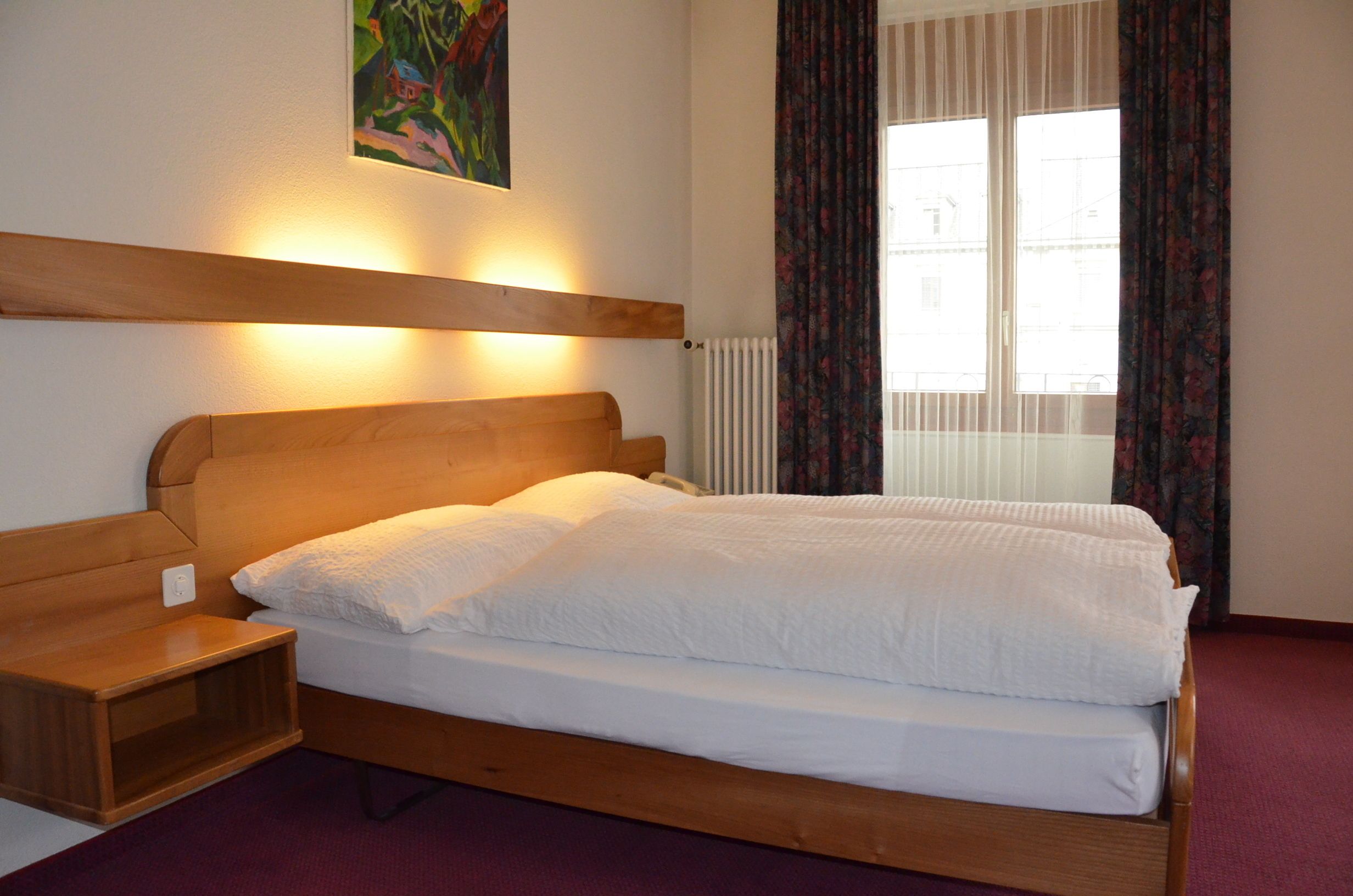 double room, bathtub | in-room safe, desk, laptop workspace, soundproofing