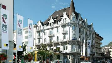 Fachada da propriedade