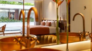 Familie suite, meerdere bedden, niet-roken, uitzicht op stad (Governor) | Luxe beddengoed, een gratis minibar, een kluis op de kamer