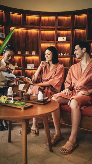 Spa reception - FCC Angkor by Avani (Siem Reap)