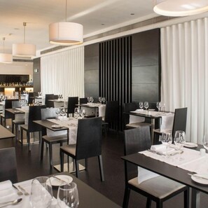 Se sirven desayunos, almuerzos y cenas