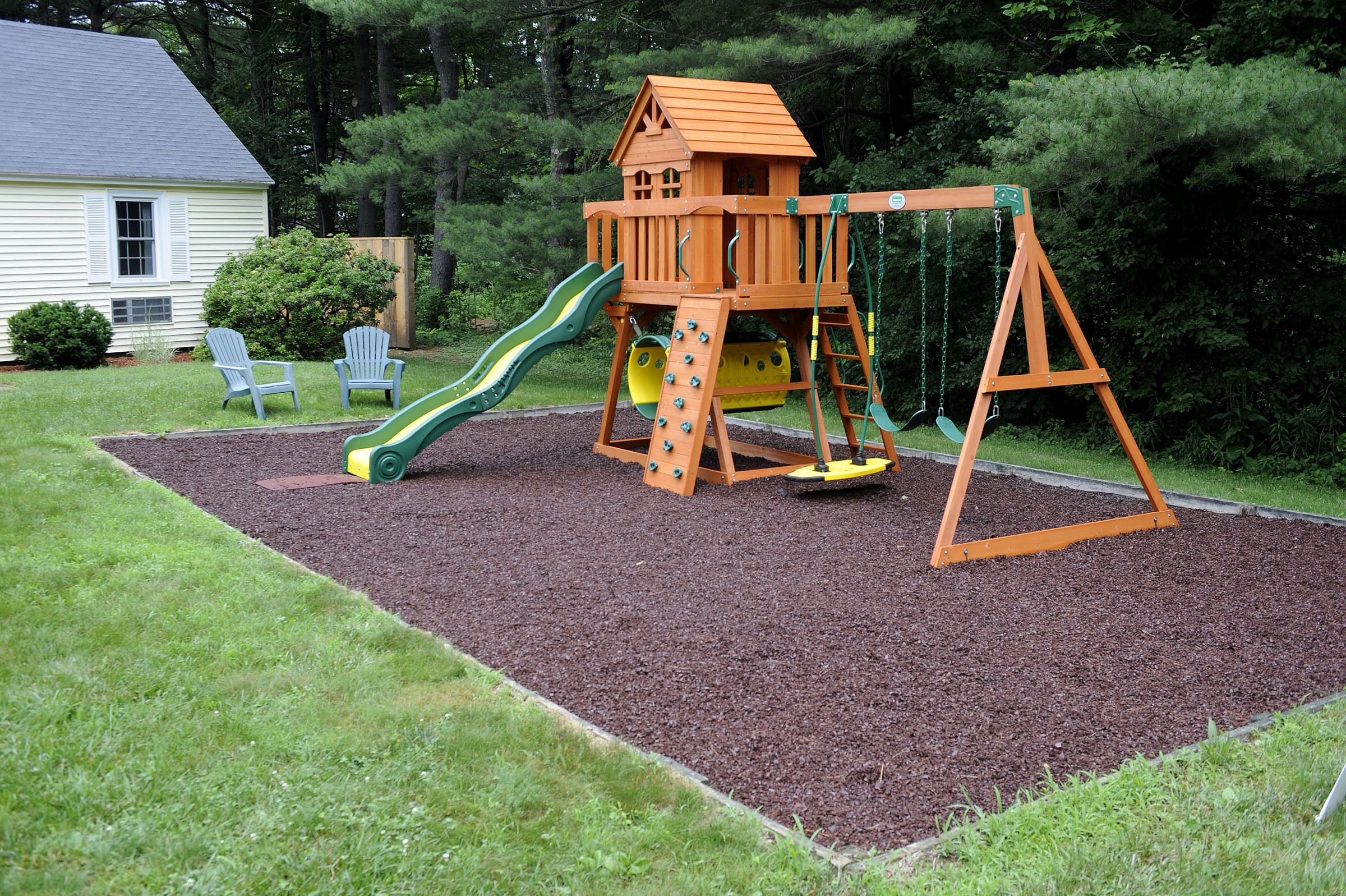 children’s play area – outdoor