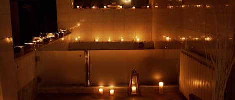 Aromatherapy, beach massages, massages
