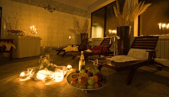 Aromatherapy, beach massages, massages