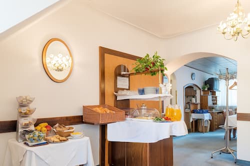 Petit déjeuner continental compris tous les jours