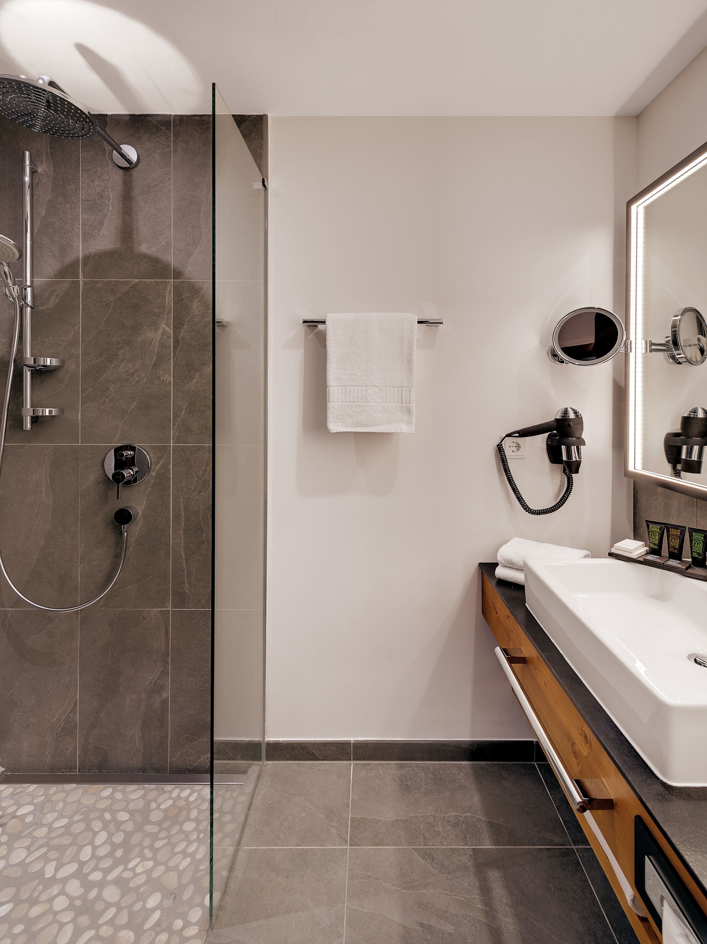 Photo - Alpen Hotel München