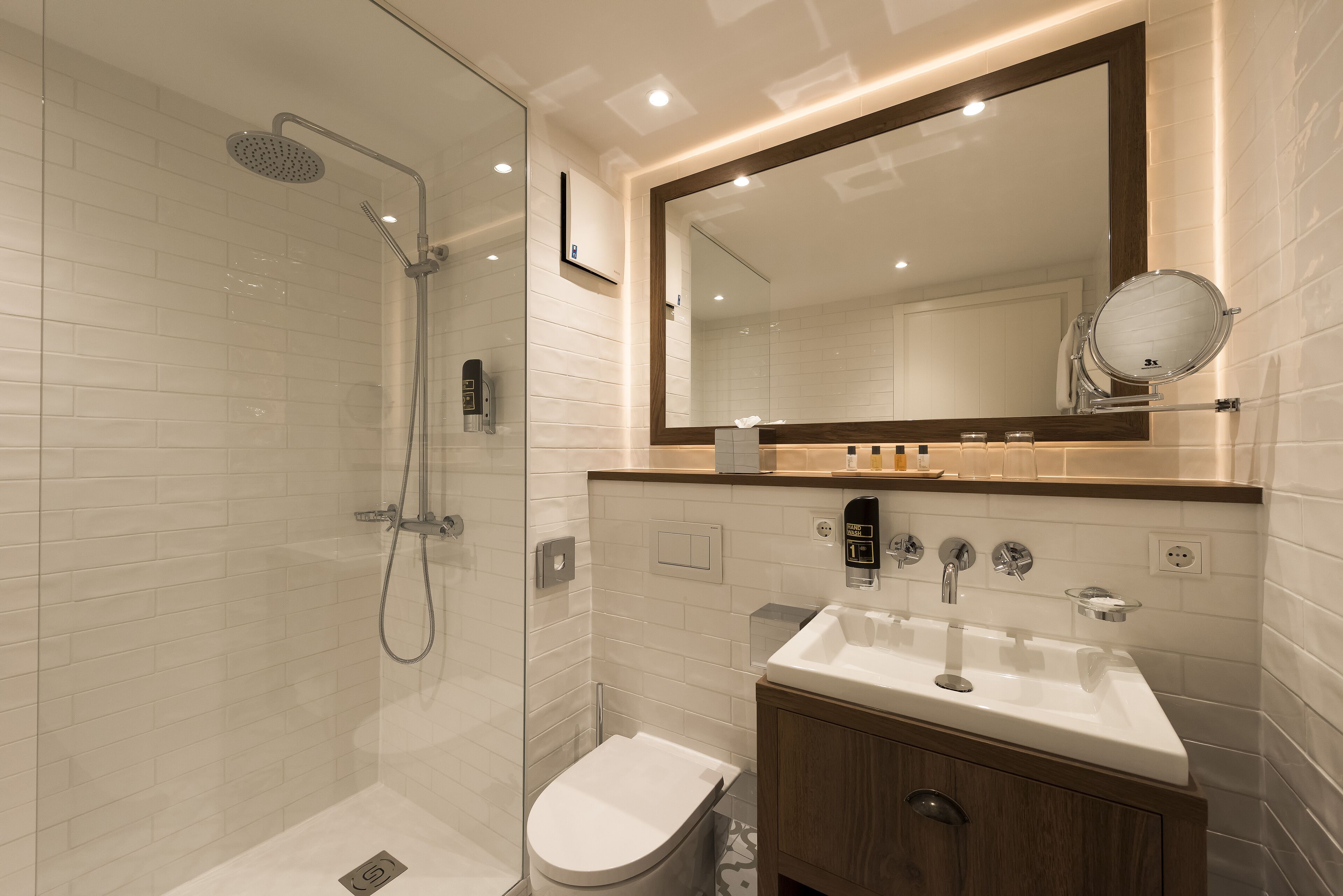 suite | bathroom | shower, rainfall showerhead, free toiletries, hair dryer