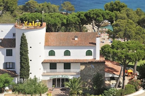 Front of property - Hotel GHT Xaloc (Castell-Platja d'Aro)