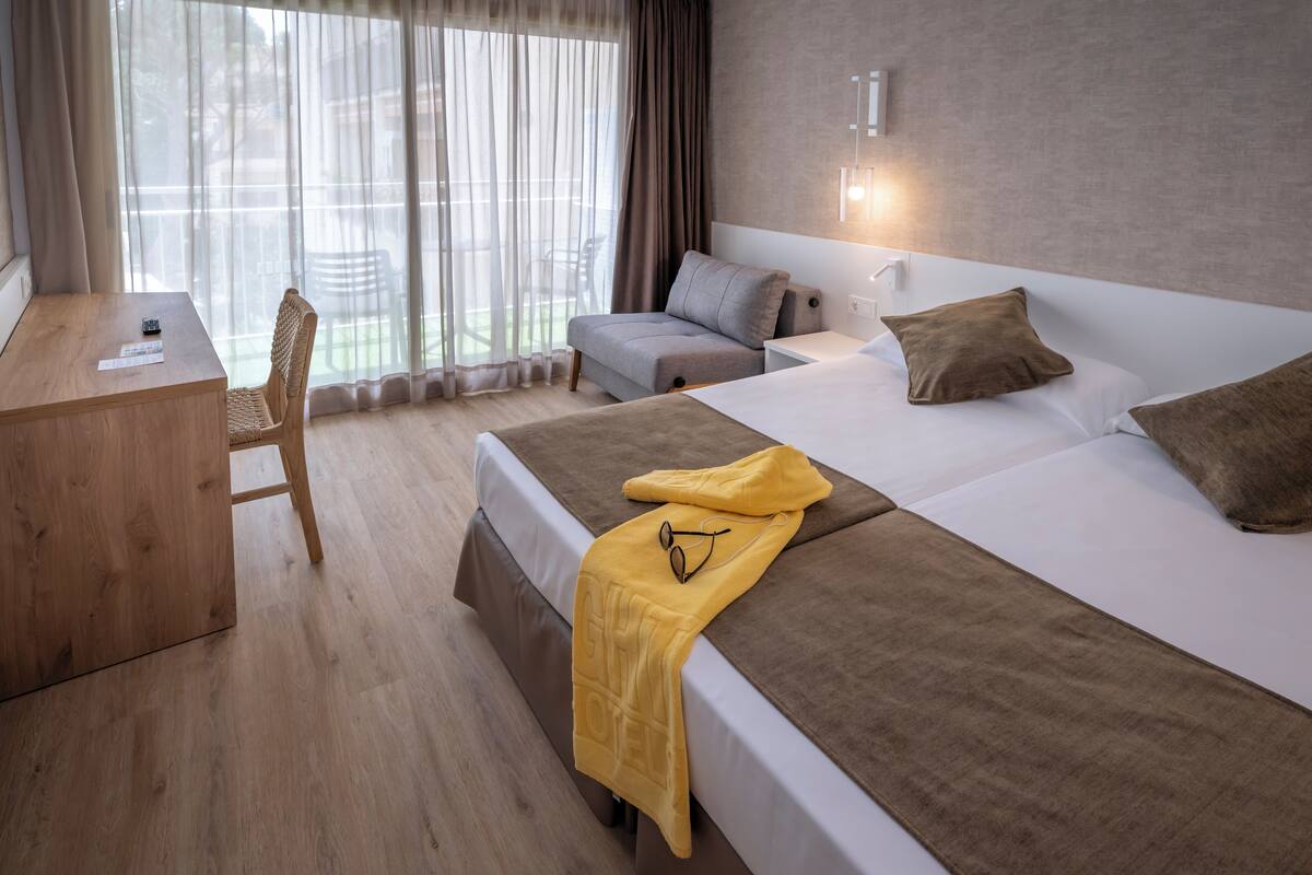 in-room safe, desk, blackout curtains, soundproofing