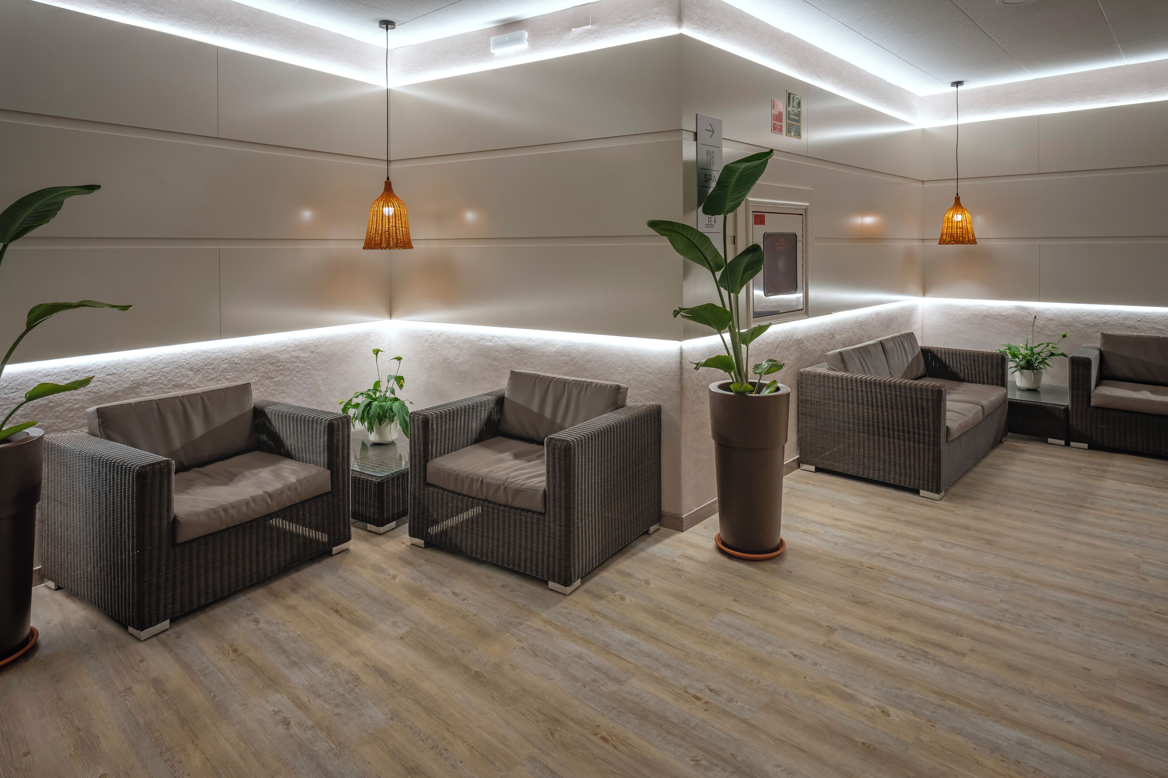 Coin salon dans le hall
