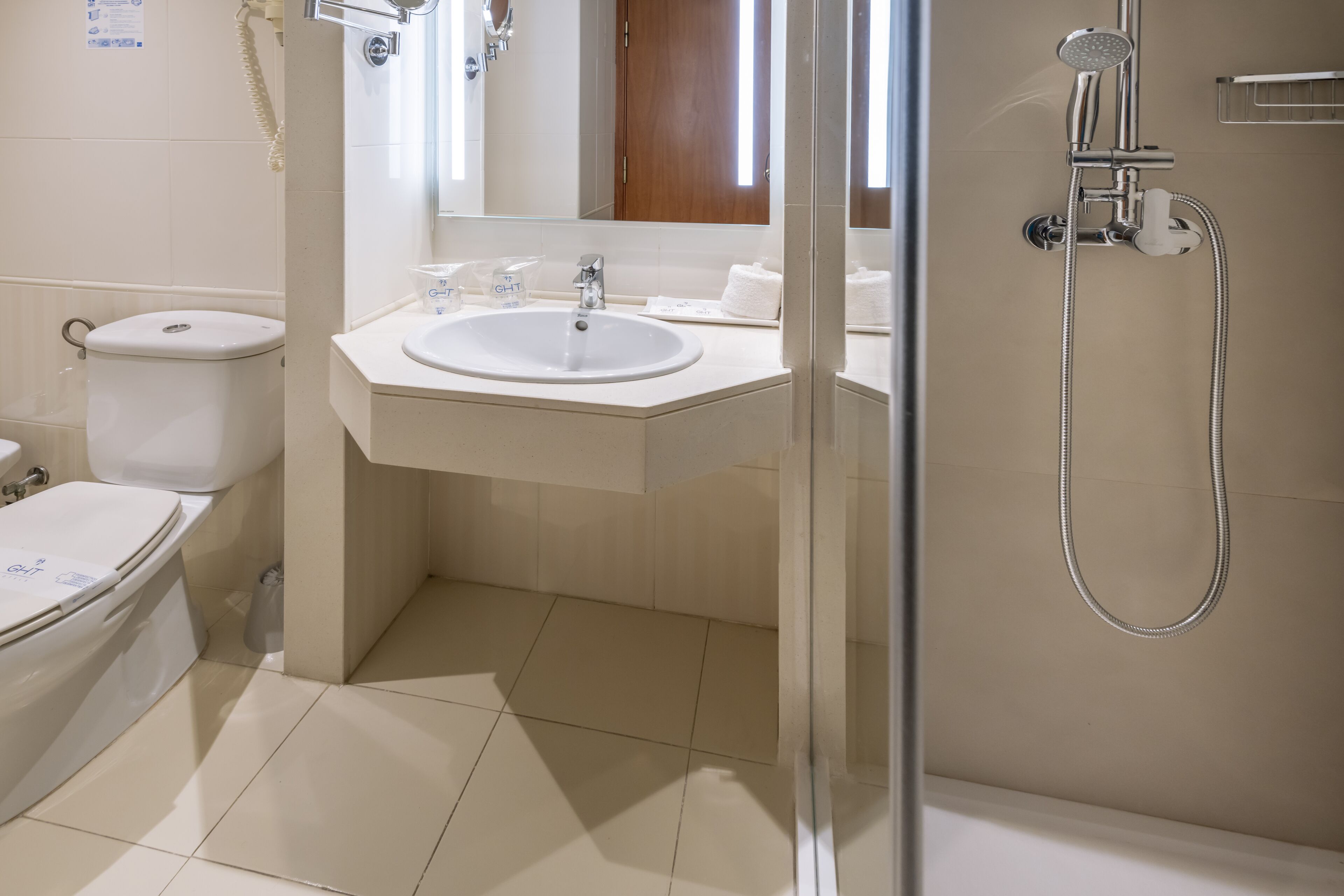 Photo - GHT Oasis Tossa & Spa