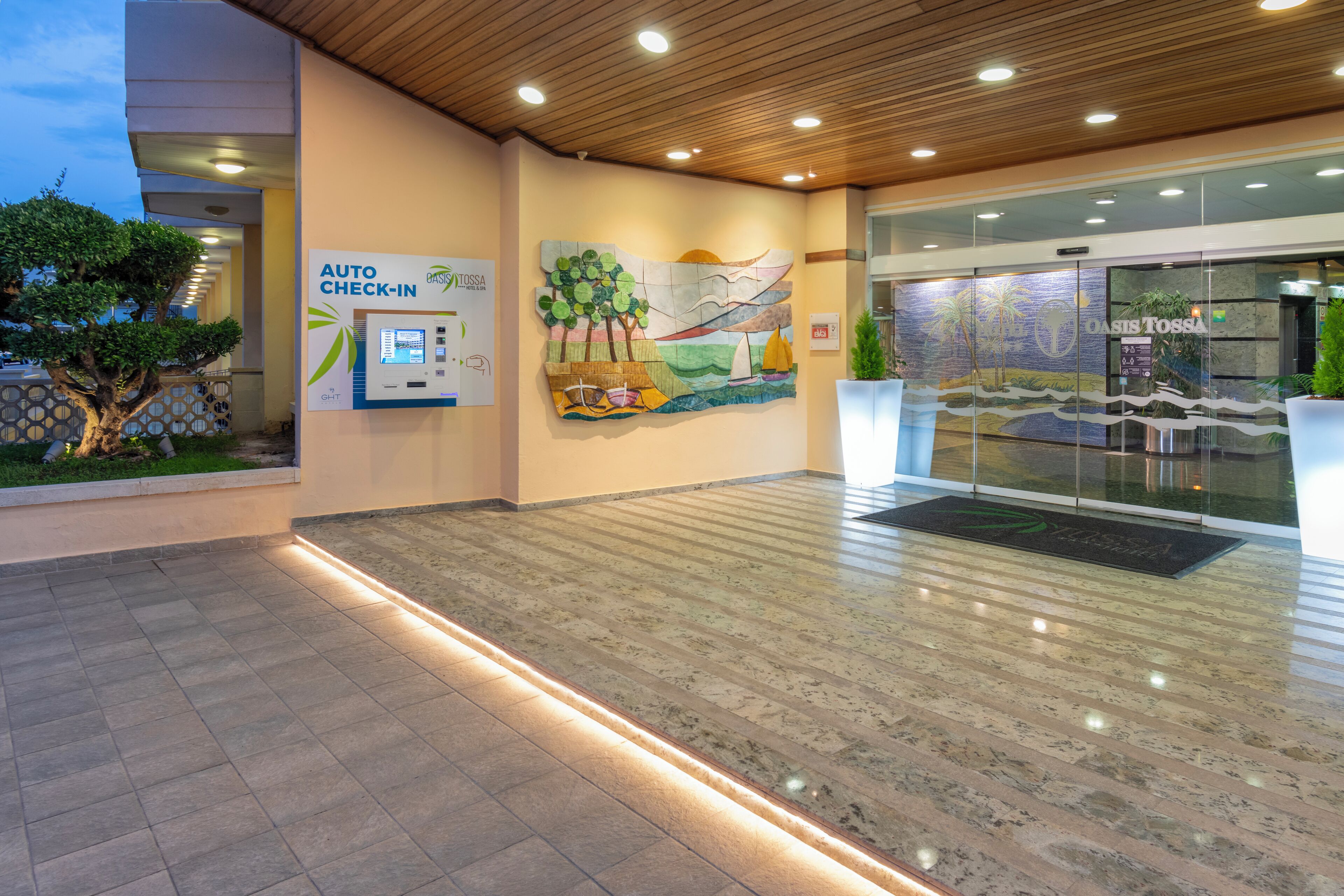 Photo - GHT Oasis Tossa & Spa