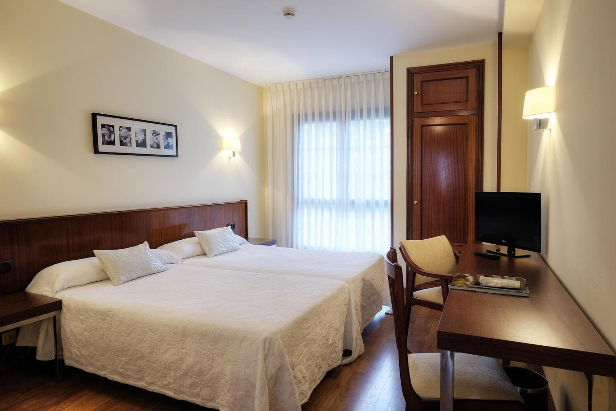 Photo - Palacio Arias