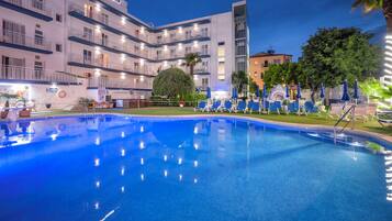 2 outdoor pools, open 10:00 AM to 8:00 PM, pool umbrellas, sun loungers