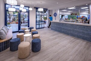 Poolside bar