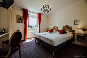 Décoration personnalisée, rideaux occultants, chambres insonorisées