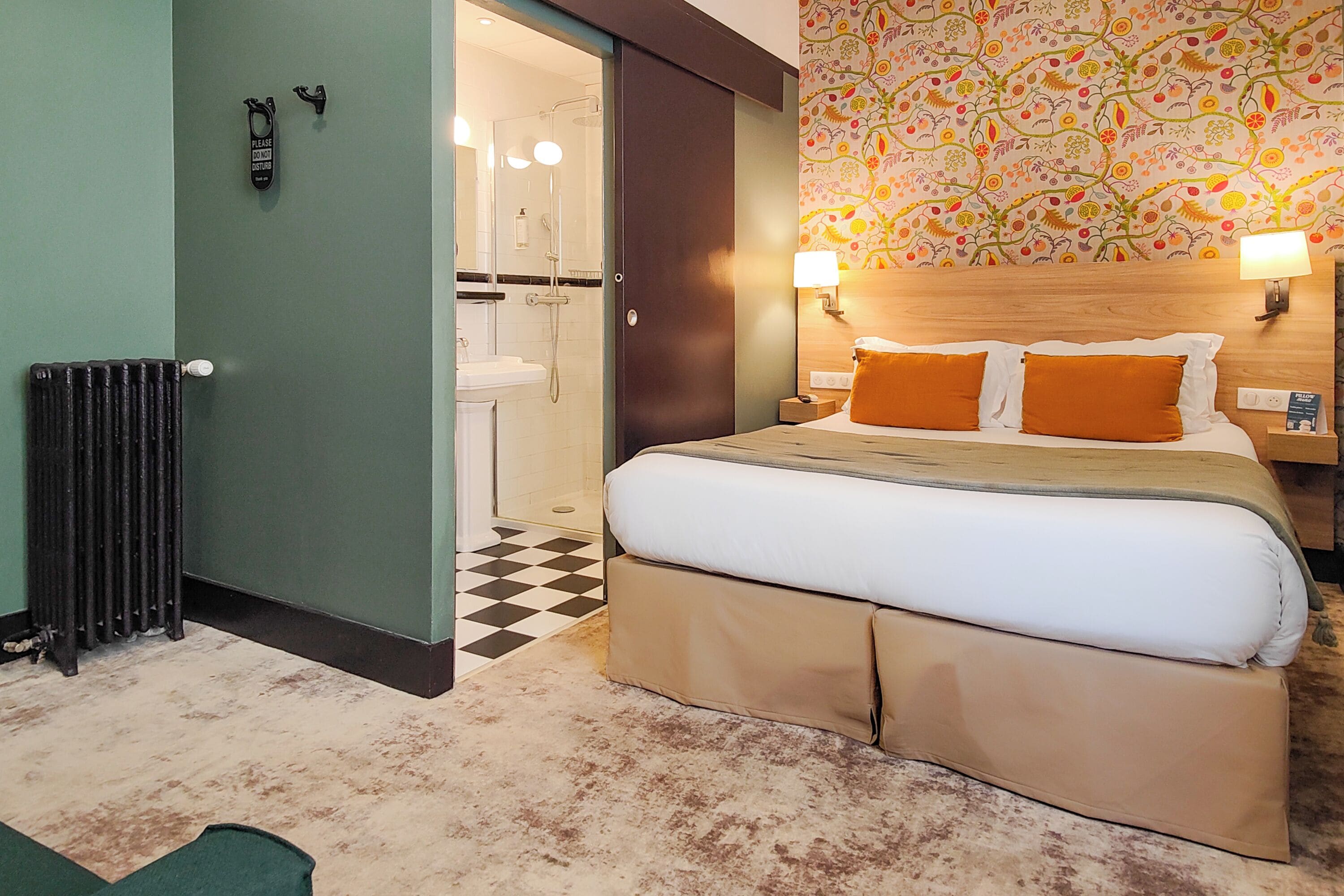 Chambre Supérieure 15m² | Bộ đồ giường cao cấp, két bảo mật tại phòng, bàn 