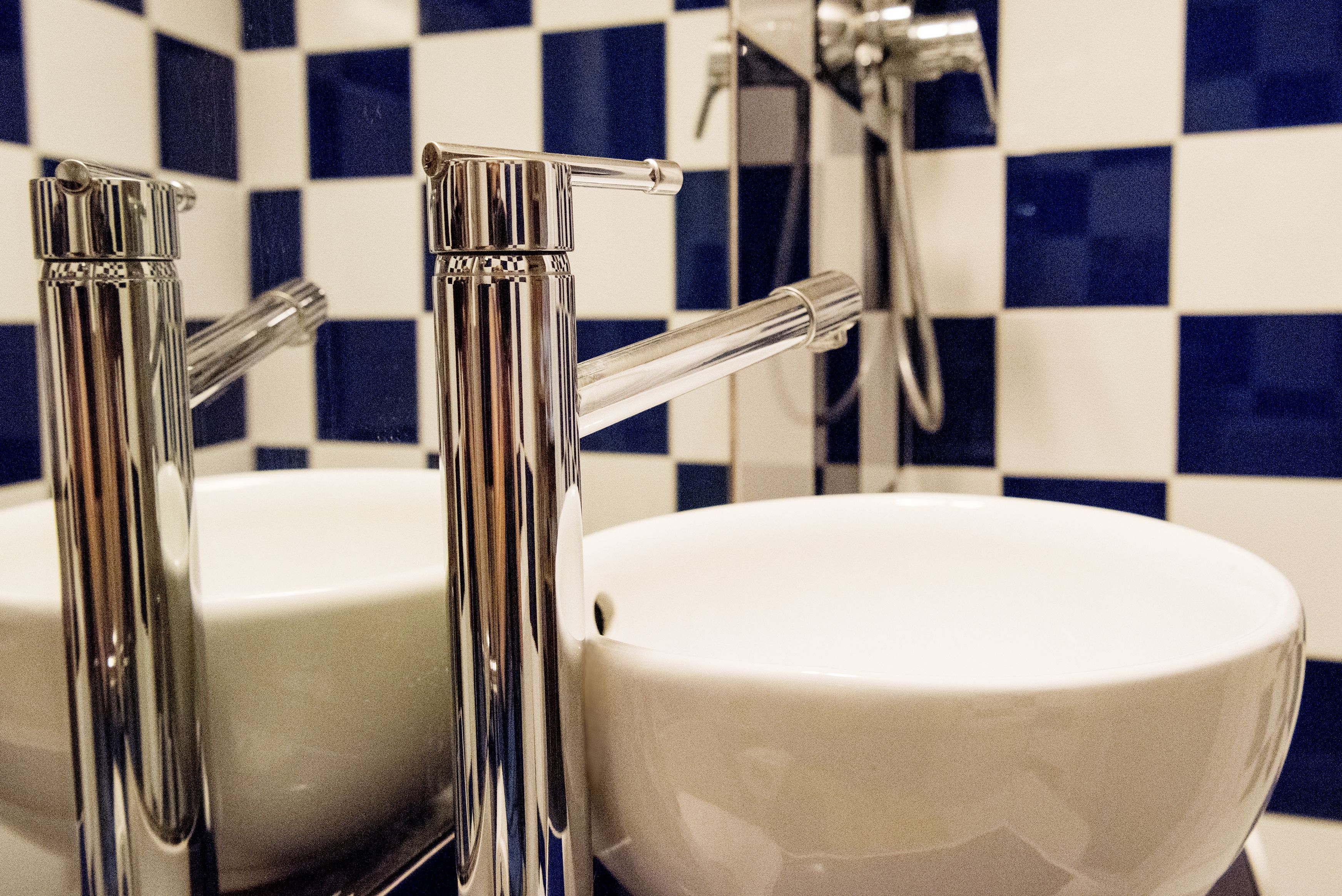 economic semi basement double room | bathroom | shower, free toiletries, hair dryer, towels