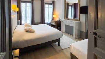 Bureau, Wi-Fi gratuit, draps fournis