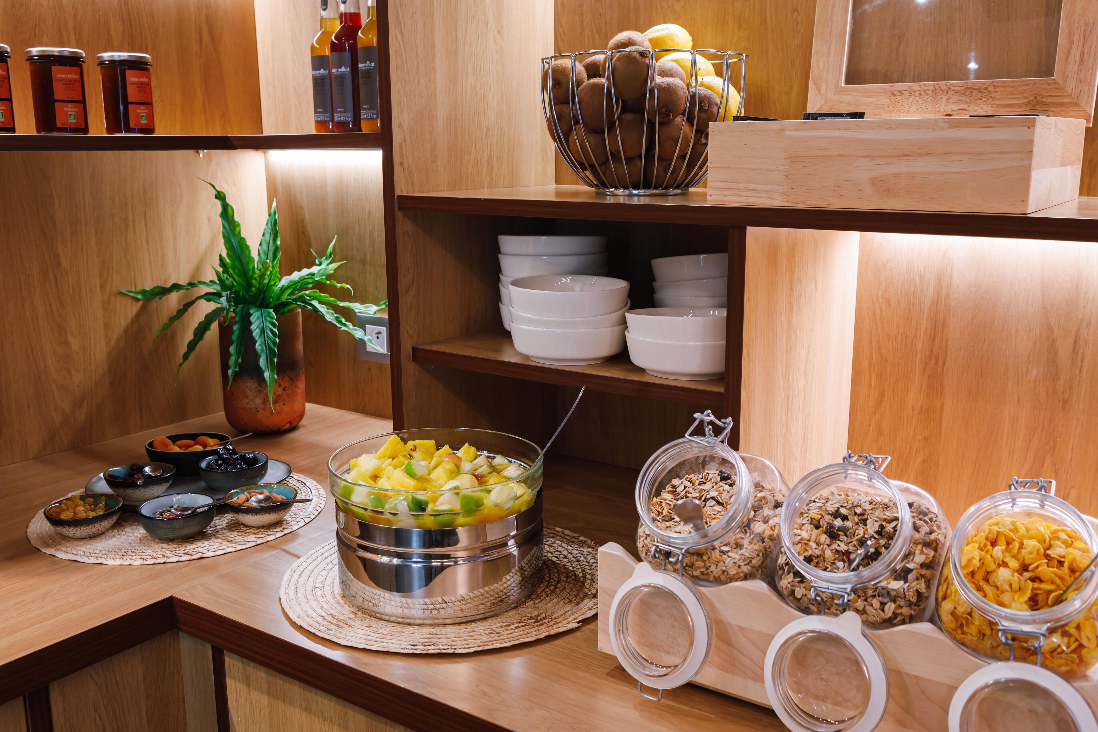 daily buffet breakfast (eur 14.9 per person)