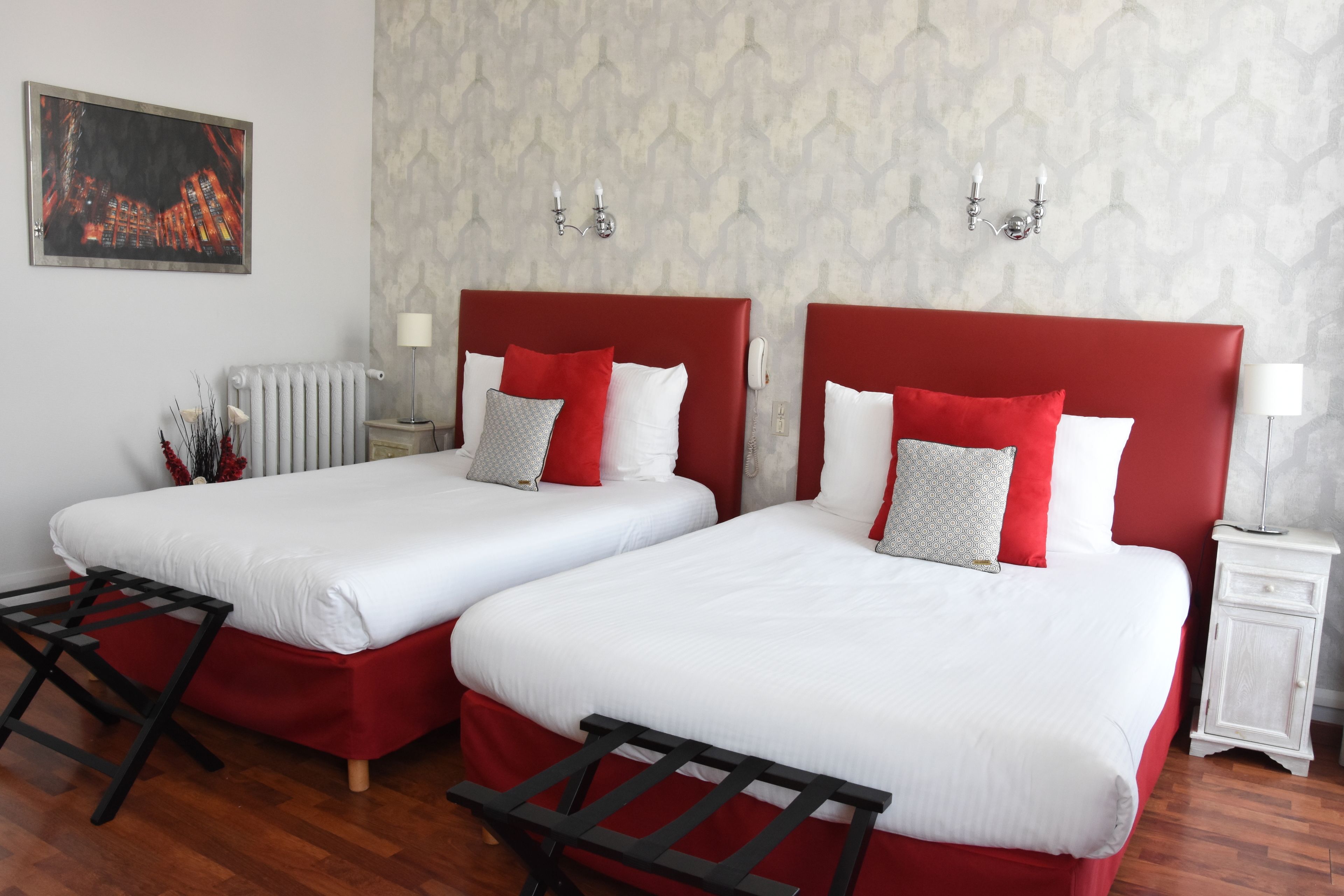 in-room safe, individually decorated, individually furnished, desk