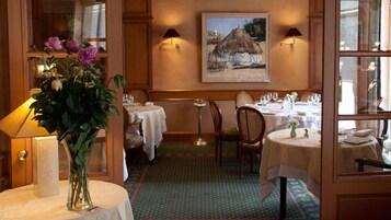 供应午餐，地方菜