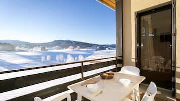 Apartment, 1 Bedroom (5 People) | Terrace/patio