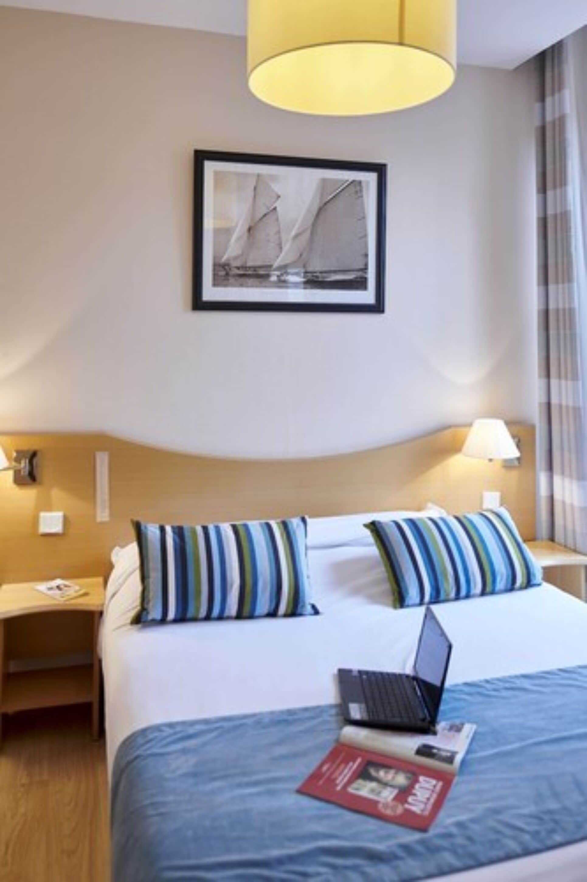 double room | desk, soundproofing, iron/ironing board, free wifi