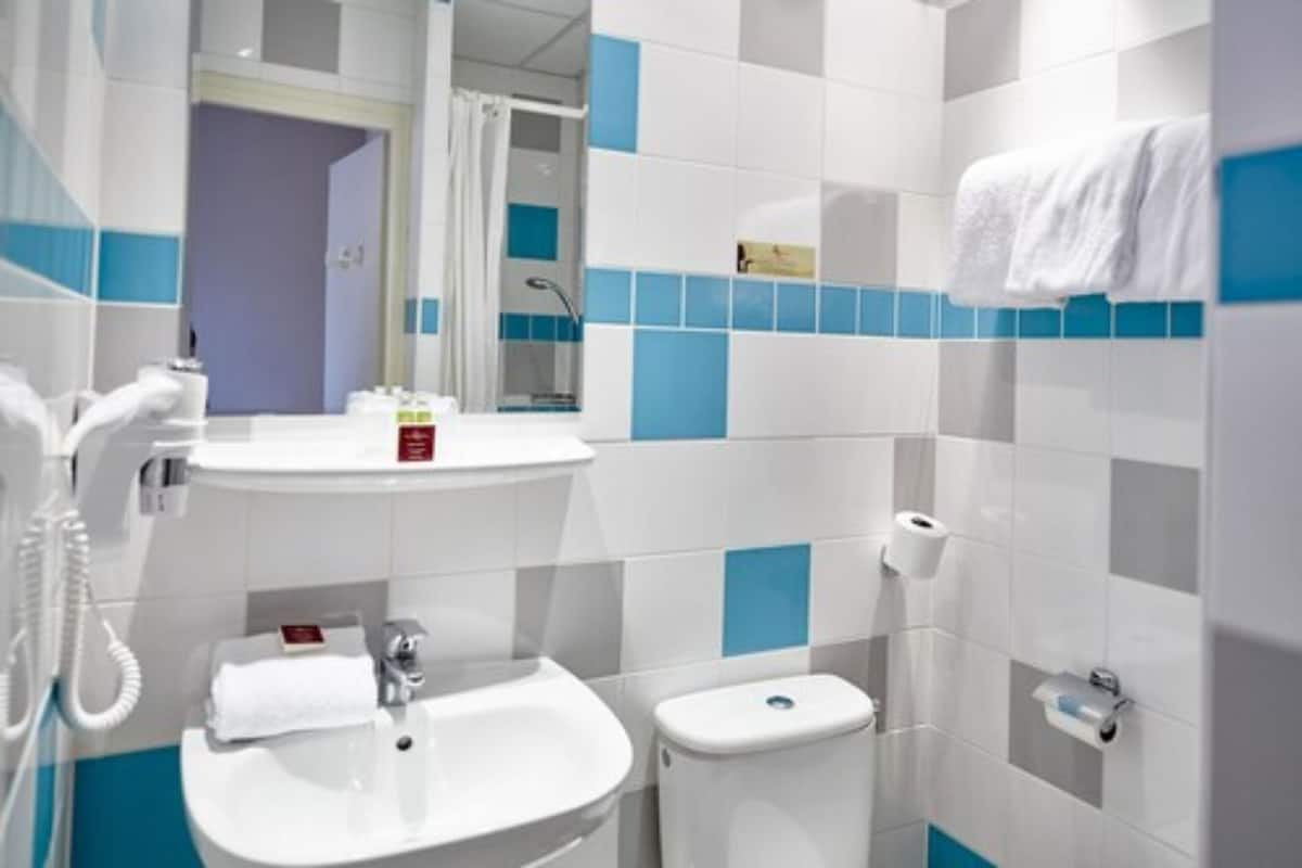 free toiletries, hair dryer, towels