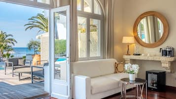 Phòng Suite Junior, quang cảnh biển | Hiên