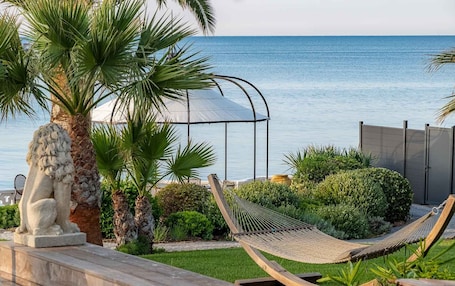 Fachada. La Villa Mauresque