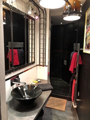 Bathroom - Urban Style de l'Europe (Rouen)