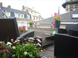 Deluxe Double Room (Atelier) | Terrace/patio - Urban Style de l'Europe (Rouen)