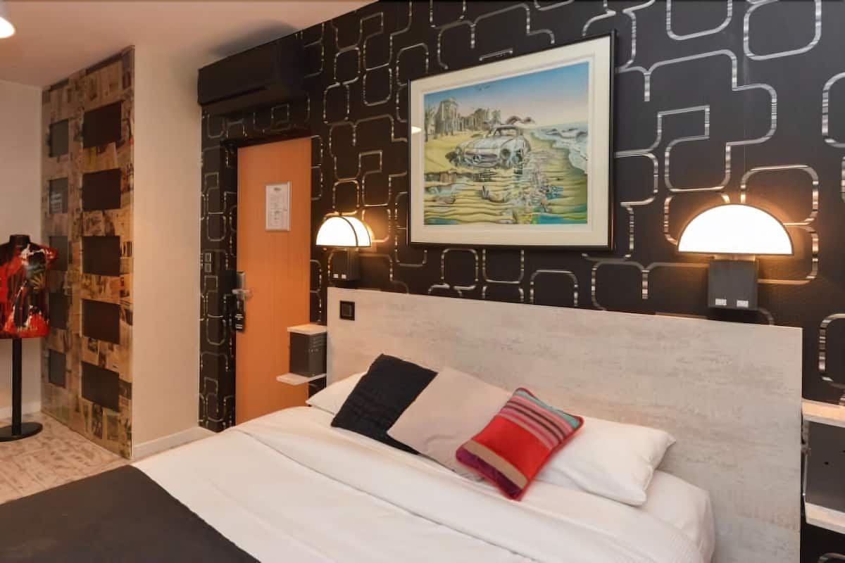 deluxe double room (atelier) | premium bedding, desk, laptop workspace, blackout curtains