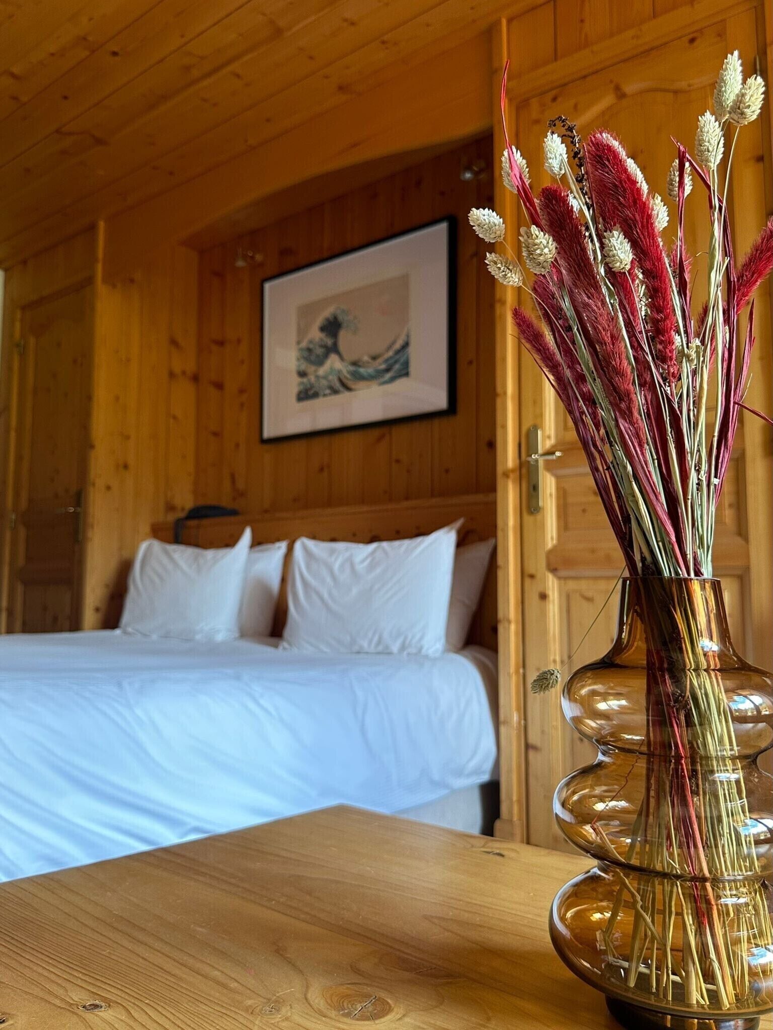 1 bedroom, minibar, desk, laptop workspace