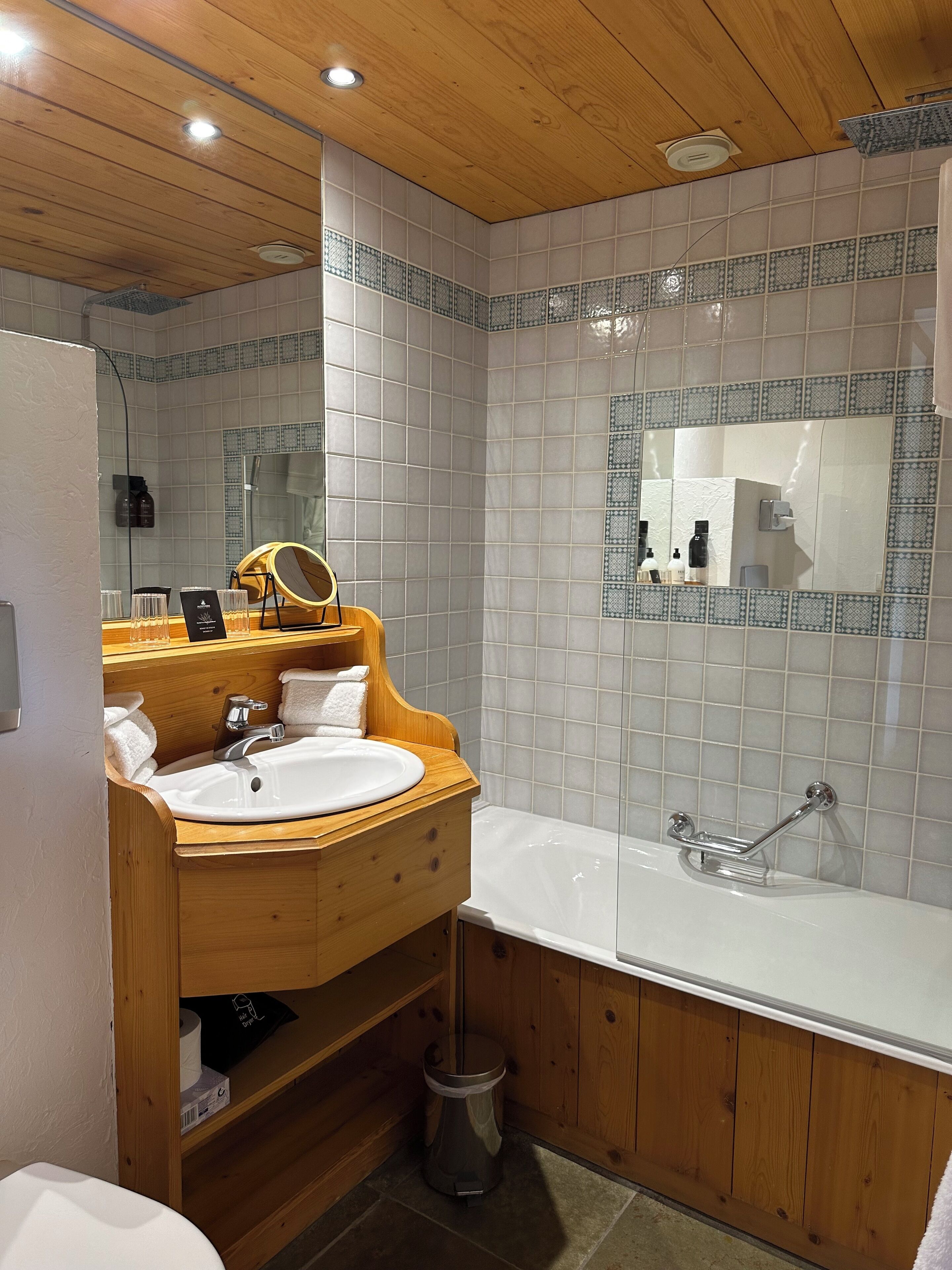 classic double balme room | bathroom | free toiletries, hair dryer, bathrobes, slippers