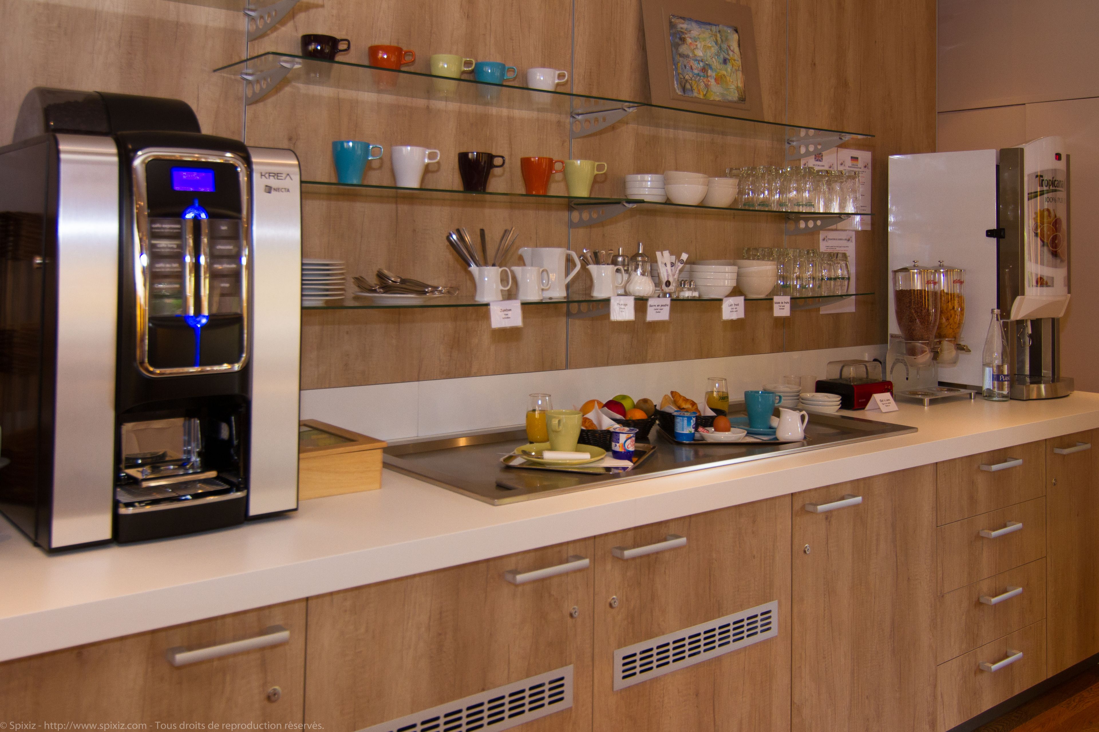 Daily buffet breakfast (EUR 12.50 per person)